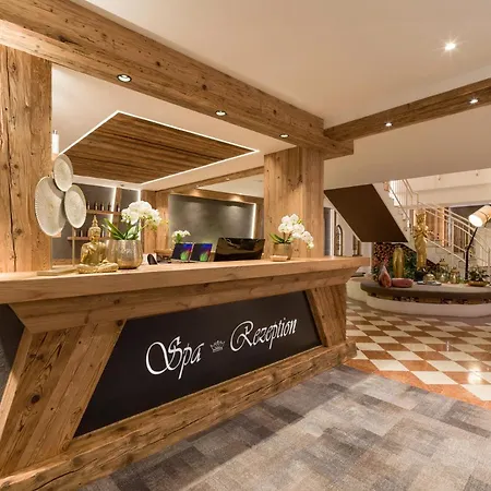 Hotel Panorama Royal 4*