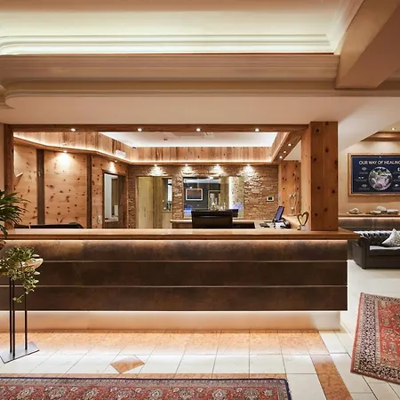 Panorama Royal Hotel 5*
