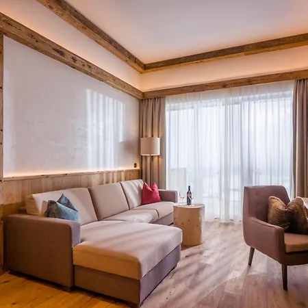 Panorama Royal 5*