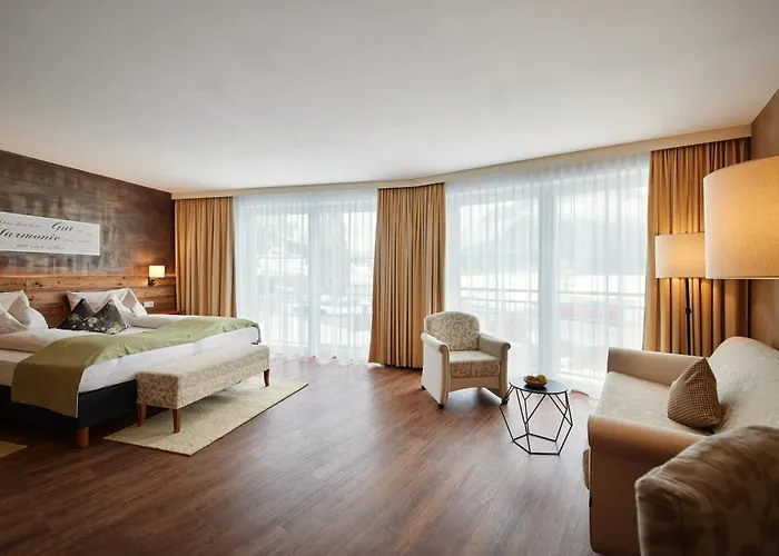 Panorama Royal Hotel 4*