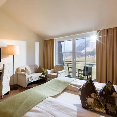 Hotel Panorama Royal 4*